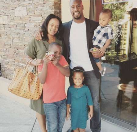 vernon davis children 